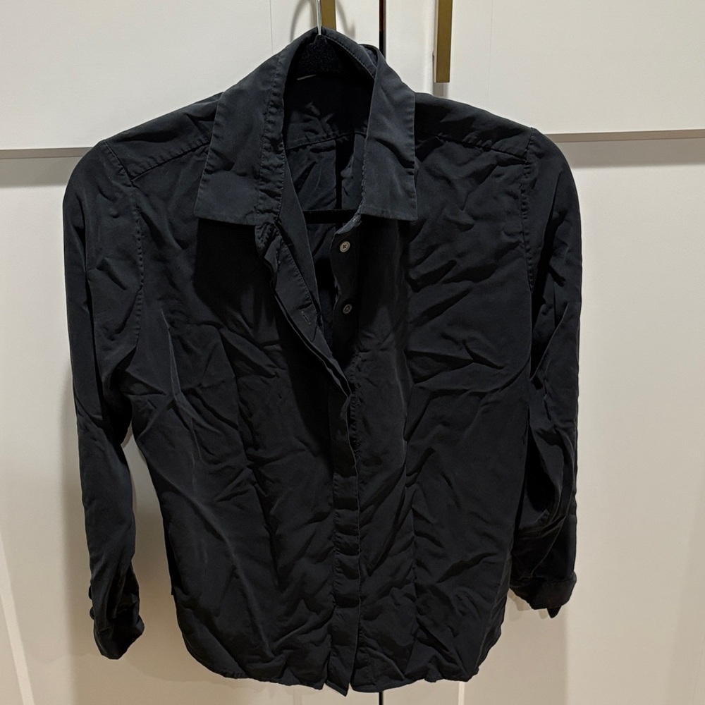 Everlane Washable Silk Black Button-Up Shirt with Tie Cuffs